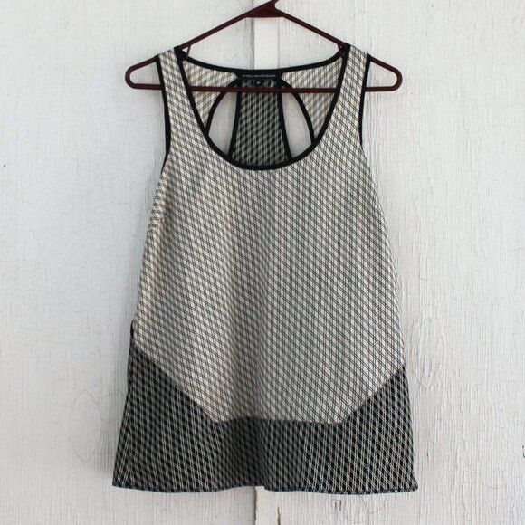 W118 Walter Baker Black White Abstract Cutout Sleeveless‎ Top Tank - Picture 1 of 8